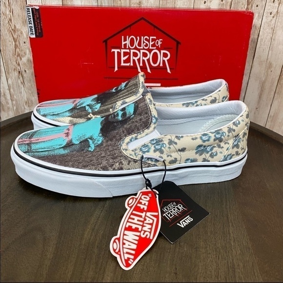 Vans x House of Terror The Shining Classic Slip on Sneaker Size 5 Women - Picture 6 of 12